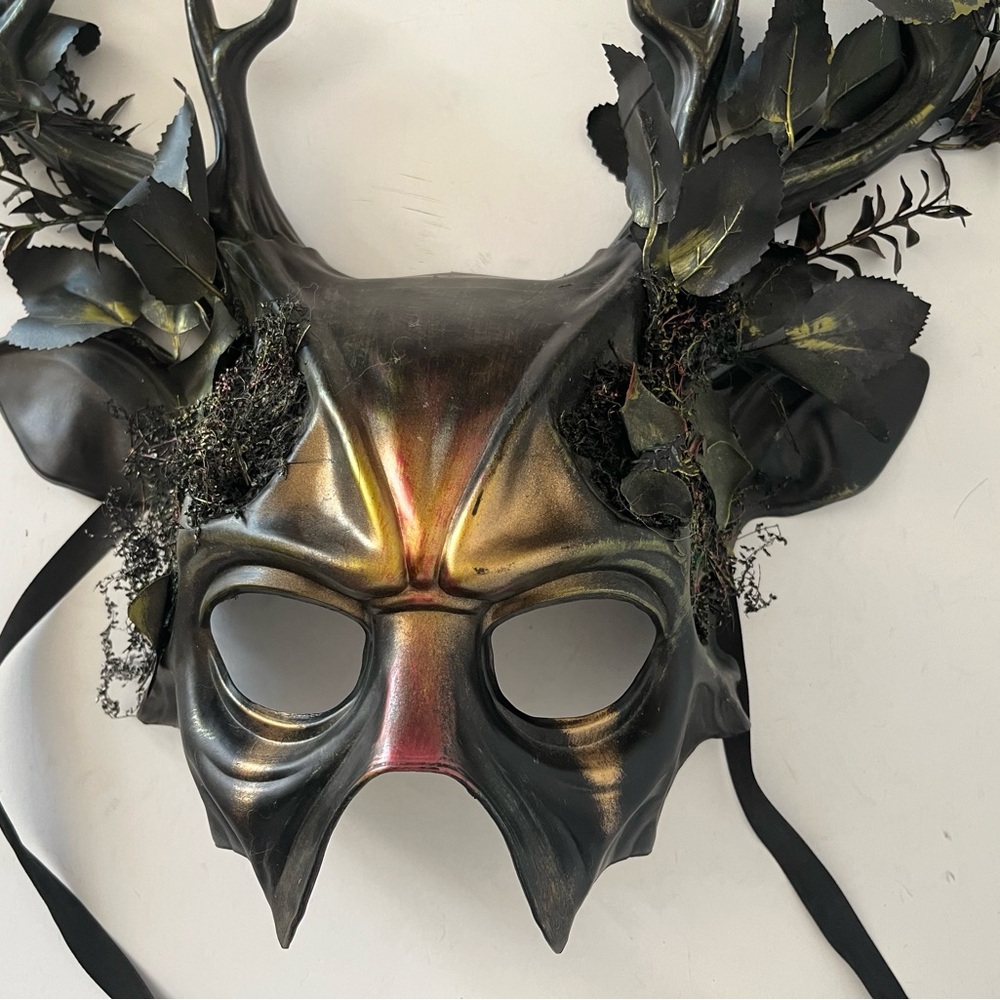 Hand Crafted Forest Deer Antler Halloween Mask Black Gold Hand Painted Moss Fern - Picture 8 of 12